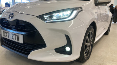 Toyota Yaris 1.5 Hybrid Design 5dr CVT Hybrid Hatchback